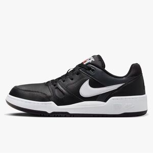 Nike Men’s Black Sneakers with White Swoosh